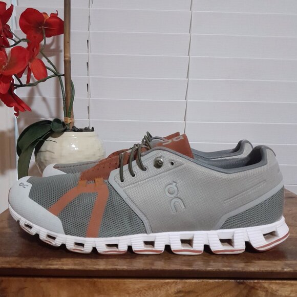 SOLD🔶️🔶️🔶️🔶️men's On Cloud Running Shoes size 12 orange gray preowned - Picture 2 of 10